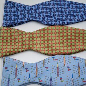 Lot of THREE New Peter Blair Silk Bow Ties Sculls Crosses Lobster Made in USA